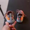 Chaussures de sport pour bébés garçons et filles, baskets respirantes en maille tricotée, à la mode, douces et confortables, pour enfants en bas âge, 2022