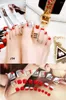 False Nails 24Pcs Pretty Summer Beach Toes Rhinestone Pre-design Full Cover Red Foot Artificial Fake With Glue Nail Beauty