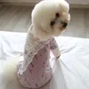 Vêtements pour chiens Combinaison pour animaux de compagnie Mince Pur Coton Chiot Vêtements Faux Deux Pièces Dentelle Bordure Salopette Protéger Ventre Pyjamas Pour Petits Chiens Caniche