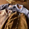 Camisas informales para hombre, camisa de pana Vintage para hombre, cárdigan Retro cálido de manga larga de terciopelo con cuello levantado de color caqui para invierno, camisetas superiores