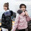 Capas de zanja para mujeres Casaco Feminino Parka Femenina Femenina Mujer Big Fur Collar Invierno 2022 PARKAS CALIENTE MUJER Sombrero para mujeres Vento Feminina