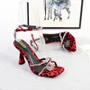 Sandaler 2022 Summer Leopard Print Square Toe High-Heeled Women's Stiletto med Rhinestone Sexy Suede Ladies Shoes