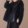 女性の毛皮の秋と冬の服2022韓国韓国のルーズ大きな文学レトロフード付きディスクボタンコーデュロイコットンジャケット