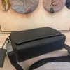 Nouveaux hommes sacs de créateurs noirs aérogramme pu messagers en cuir sacs homme boîtier d'ordinateur porte-documents extérieur sac à main bandoulière M57080 pour D2531