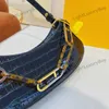 Personality Lock Chain Shoulder Bag Designer Alligator Leather Wallet Temperament Handbags For Women Classic Famous Bran 240316