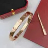 Bangle Red Box luksusowe bransoletki bransoletki dla kobiet mężczyzn Rose Gold Silver 4 CZ Tytanium Stulowa śrub