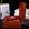 레드 쿠션 손목 시계 주최자가있는 시계 상자 표시 스토리지 상자