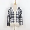 Kvinnors stickor Runway Plaid Cardigan Women 2022 Fall Designer Wool Blend Retro V Neck Thin tröja Coat Fashion Knitting Jacket