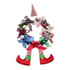 Dekorative Blumen-Weihnachtsgirlande. Tolle, schön gestaltete hängende natürliche Kranz-Stoffverzierung