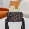 Tasarımcı Çanta Kamera Çantaları Çanta Kadın Crossbody Omuz Çantası Bayan Moda Klasik Mektup Çantalar Çapraz Vücut 220920x