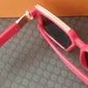 Solglasögon 2022 snygga solglasögon kvinnors bokstäver fyrkantiga glasögon miljonär uV400