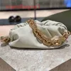 A YD Bottegss Bags Venetss Designer Pouch Bag Luxury Women clutch Handbags s 2023 Leather Thick Chain Big Gold Cloud GHKP