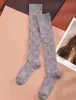 Tasarımcı Bayan Erkek Çoraplar Mektup G Sock Moda Kıdemli Sokaklar Konforlu Diz Bacak Çorap Top Çorap
