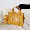 Les sacs fourre-tout Créateur de mode Cool Bandoulière Sacs à main Lettre Imprimer Pratique Grande Capacité Femmes Porte-Monnaie Embrayage Casual PU