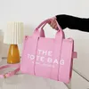 Les sacs fourre-tout Créateur de mode Cool Bandoulière Sacs à main Lettre Imprimer Pratique Grande Capacité Femmes Porte-Monnaie Embrayage Casual PU