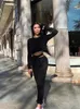 Kvinnors tv￥bitar byxor Akaily Black 2 Set Tracksuit Womens Matching Summer Outfits 2022 Pink Long Sleeve Crop Top och