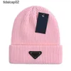 Adults Thick Warm TOP Winter Hat For Women Soft Stretch Cable Knitted Pom Poms Beaniess Hats Womens Skullies Beanies Girl Ski Cap Beanie