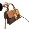 Высококачественная вертикальная дизайнерская сумка Pochette Essential Trunk маленький кошелек S-блоки Mono Mini Mini Bag Gram Luxurys Designers Bags M63913