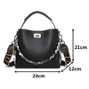 Torby wieczorowe kobiety łańcucha worka wiadra szerokopasmowa skórzana żeńska crossbody messenger szaliki Tote torebki Lady Casual Black Ramię