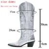 Boots Cowboy Cowgirl Western Metallic Silver staplade klackar Midkalv l￥nga skor Casual broderad Autumn Winter 220901