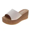 Sandales Femmes Chaussures d￩contract￩es plate-forme de plate-forme ￠ talon ￩pais Open Peep Toe Sandalias Leather Summer Sapatos Femininos Zapatos Mujer