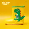 Çocuklar Yağmur Çimleri Yağmur Dişli Bebek PVC Kauçuk Su geçirmez Çocuklar Su Ayakkabıları Güzel Karikatür Dinozor Yağmur Botları