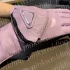 Gants d'hiver pour femmes, mitaines chaudes en peluche pour l'extérieur, gants de styliste en peau de mouton pour écran tactile, à la mode avec poche 5869251