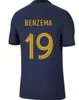 Mens French Soccer Jersey Kit Benzema Mbappe 22 23 Griezmann Pogba Kante Vuxen fotbollsskjorta Shorts and Socks Dembele Varane Giroud