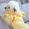 Hundkläder gul hållbar valpplädda toppar Easy Cleaning Pet Shirt Bowknot Design för fest