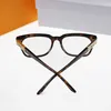 2022 Fashion vintage designer zonnebril vrouwen en mannen houding metalen vierkante frame blokken lens outdoor bescherming brillen met box333e