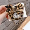 Brosches kvinnor flicka mode brosch pins märke stor metall leopard kedja kappa väska pearl koreansk handgjorda grossistserier tillbehör-jq-w13