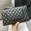 Caviar Lambskin Original Quality Women Shoulder Bags Purses Quilted Double Flap Medium Size 25cm Chain Lady Handbag Luxuries Desig294d