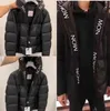 Luxury Designer Men's Fashion Jacket Classic Brand Down Parker Letter Coat Epaulets Populära vinter Varmt utomhus TBE2