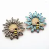 Broches 1 PC Pin Marguerite Fleur Série Abeille Rose Émail Élégant Femmes Broche Vêtements Accessoires 40mm X