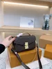 Designer Metis Messenger Shoulder Bags POCHETTE WOMEN luxury Mini Chain Crossbody Handbags Totes Purse Wallet Colorful Print Small Flap Backpack 21cm s