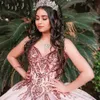 2022 Blush Pink Quinceanera Dresses Ball Gown Sweetheart Rose Gold Sequined Lace Beads paljetter Corset Back Satin Dress Sweet 16 Vestido de 15 Anos Quinceanera