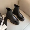 Chelsea stövlar Platta skor Ankle Boot Patent Leather High Elasticity Elastic Band Bekväm designer Mixed Color Thick Bottom For Womens