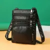 HBPBAG Women 2023 New Propoysile Love Leather الهاتف المحمول حقيبة متعددة الطبقات مصغرة أكياس رسول كتف واحد