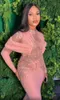 2023 Robes de soirée de taille plus arabe Aso Ebi Pink Sirène luxueuse Robes de bal perles Péquettes de soirée Fête formelle deuxième recepti218b