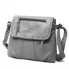 HBP crossbody v￤skor axelv￤ska mini Bagi tv￤ttat mjukt l￤der m￥ngsidigt kvinnors bagatode 2023 New Women's Bagj Small Square Bago