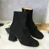 Luxur Designer Womens Ankle Boots Top Quality Fashion Tassel Bootie Classic Button äkta läderskor 7