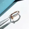 Luxurys Modedesigner Frauen Doppelschicht Full Diamond Ring zeigt Temperament Licht einfach exquisite personalisierte und vielseitige verstellbare Größe gut schön