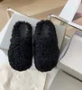 Top dames slippers wollen slippers platte bodem gewikkeld ontwerper comfortabele herfst en winter warme pluizige harige woning zwart witte pluche veelzijdige buitentoolmaat 35-40