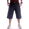 Qnpqyx novo estilo hip-hop de tamanho grande bordado de jeans preto jeans Homens de jeans Summer Straio de calça capri solta chinesa plus tamanho 30-46