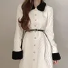 Women's Down Down韓国のエレガントなフレンチフラッシュラペルバンプカラーシングルパールクラスプリン格子縞のウエスト薄い綿のコート