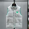 남성 조끼 2022 겨울 디자이너 브랜드 뉴 비즈니스 캐주얼 포켓 따뜻한 조끼 조끼 남성 가을 의상 민소매 코트 자켓 녹색 조끼