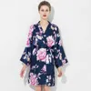 Kadınların Pijama Çiçek Robes Yeni Robe Satin İpek Gelin Gelin Gelin Robe Bayan Robes Sweetwear Banyosu uzun T221006