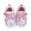 First Walkers Born Baby Shoes Semelle souple pour bébé fille Prewalker Sneaker
