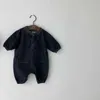 Rompers Bobotcnunu 2022 New Baby Denim Romper Solid Baby幼児ポケットジャンプスーツ新生児服Bay Boy Girl Jean全J220922