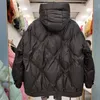 Femmes Down Parkas Mode d'hiver 90% Blanc Canard Vers Le Bas Veste Courte Femmes Épais Chaud Lâche Type À Capuche Diamant Puffer Manteau Outwear 220930